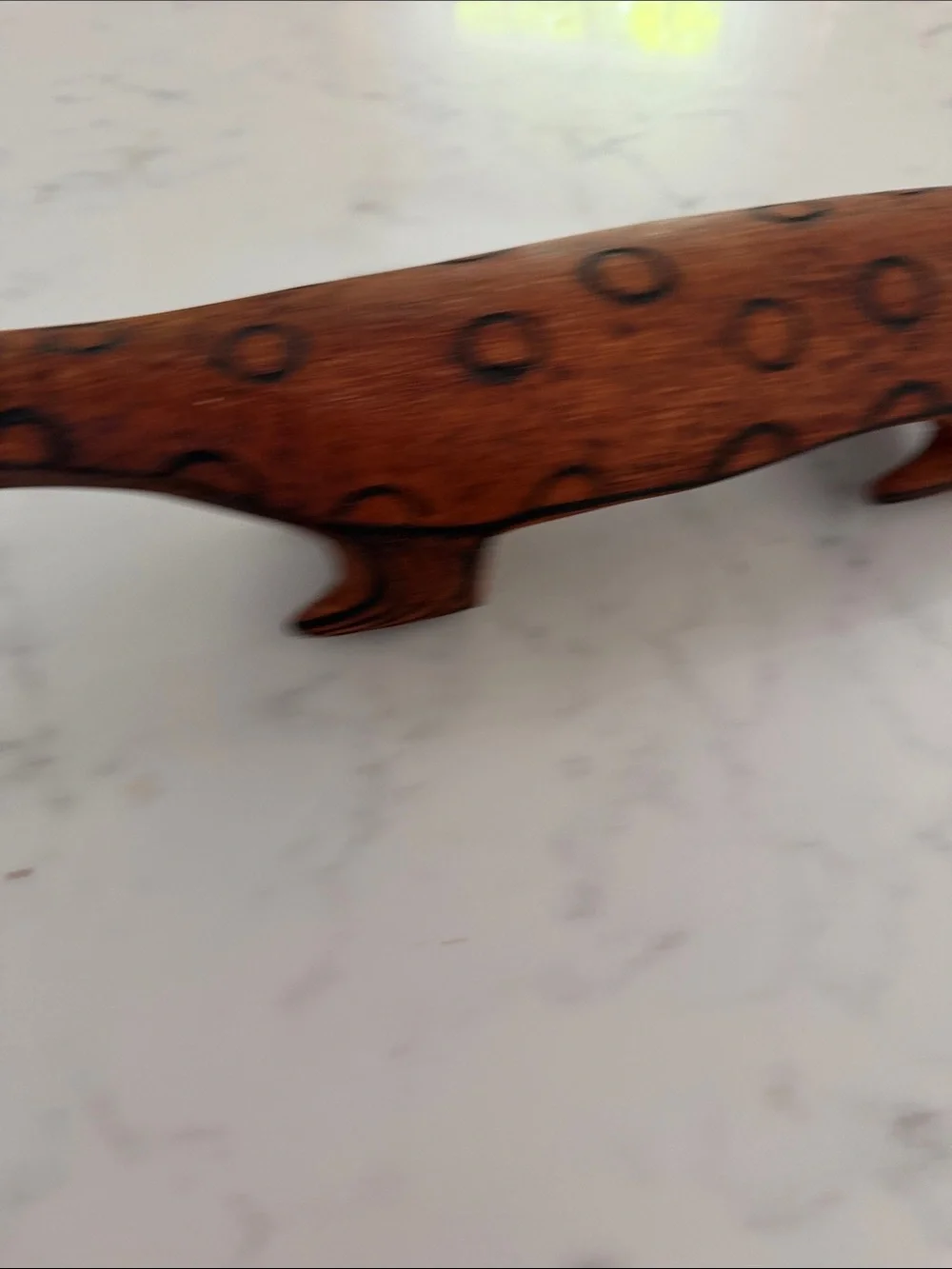 Australian Aboriginal hand-carved wood goanna lizard figurine vintage